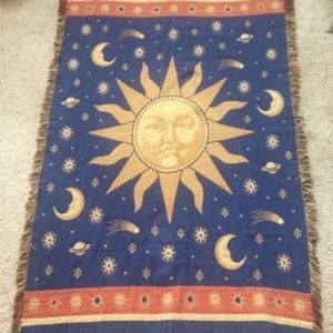 Sun & moon constellation reversible fringe throw